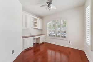 Vinechase Dr-S1704-030.jpg