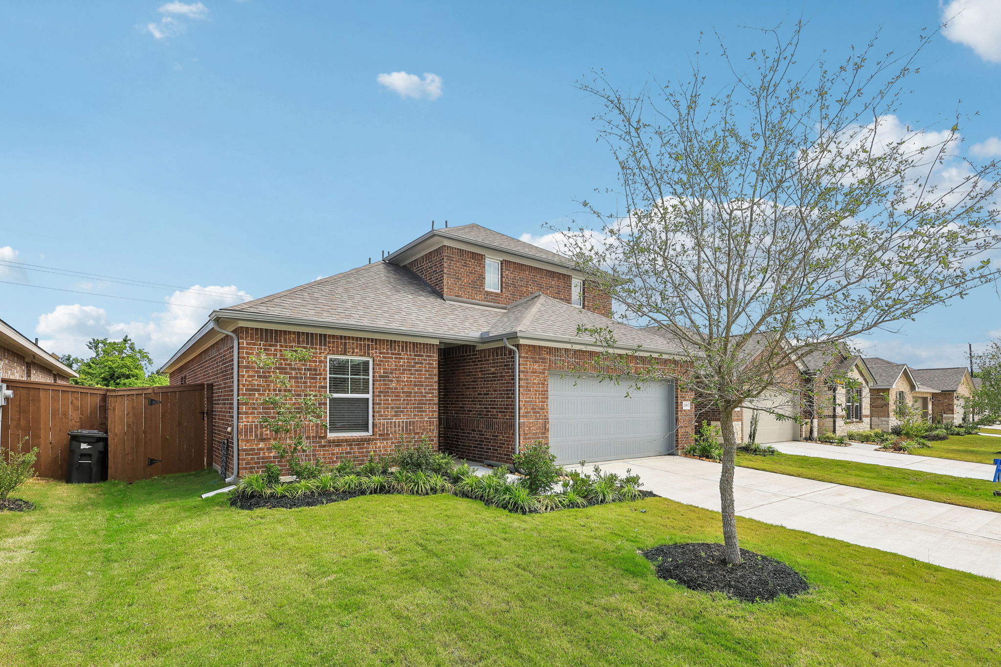 Houston - Southwinds - 2551 Bay Winds Ln Baytown TX 77523 - 003