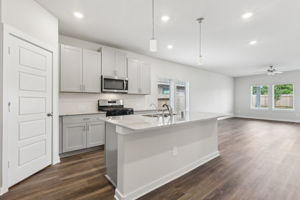 Houston - Southwinds - 2551 Bay Winds Ln Baytown TX 77523 - 008