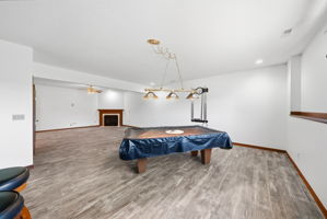  Photo 44