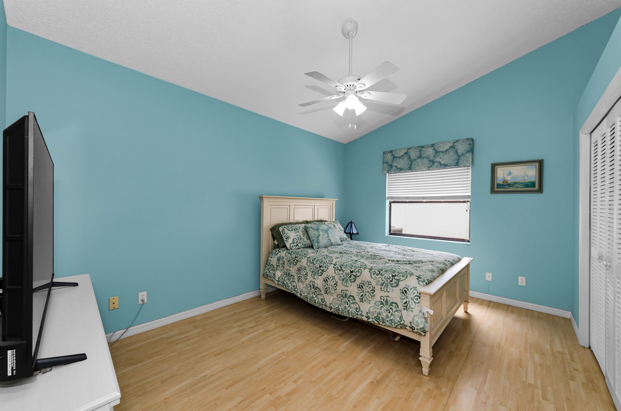 Bedroom2a