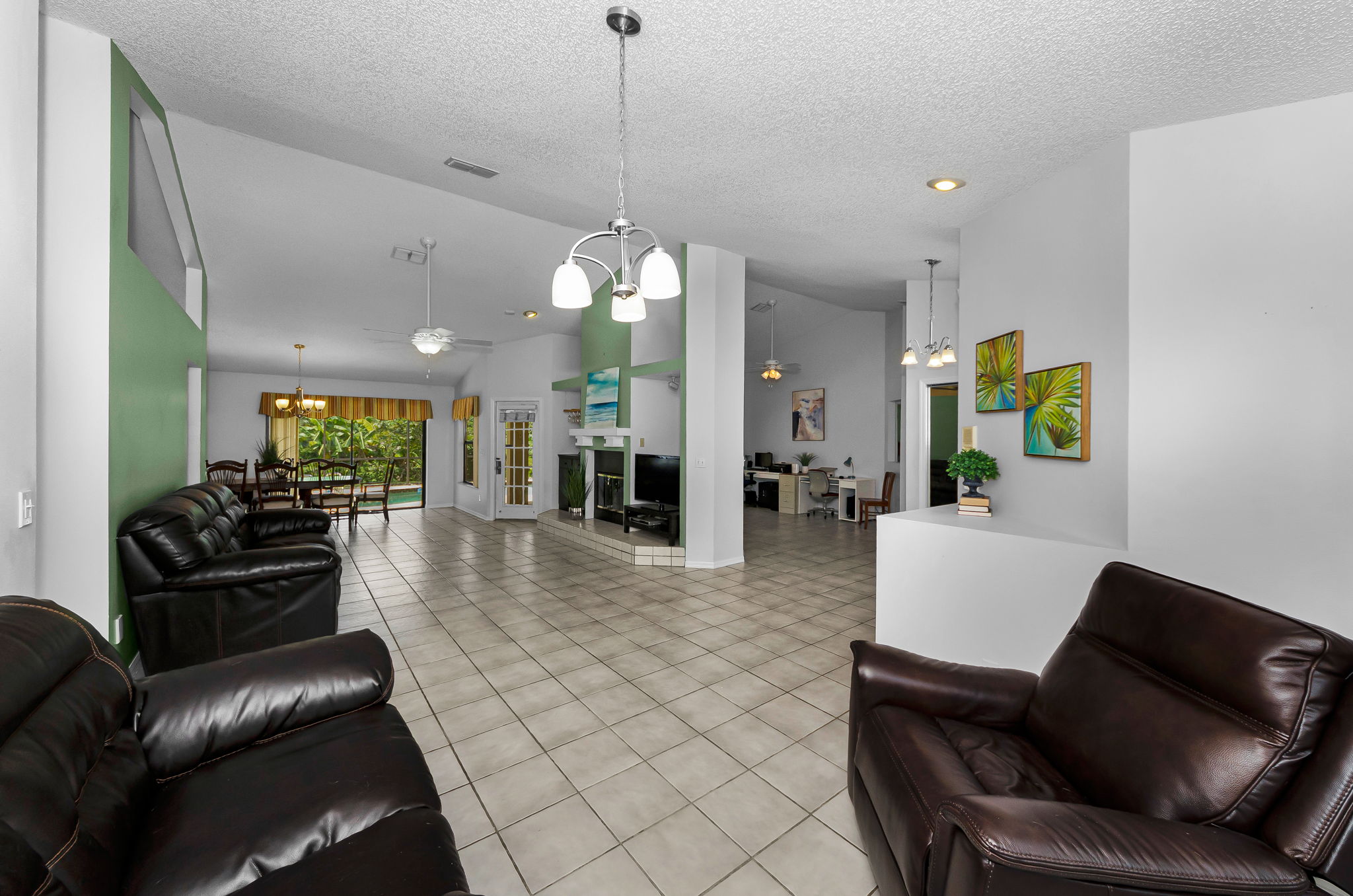 Dining Room3