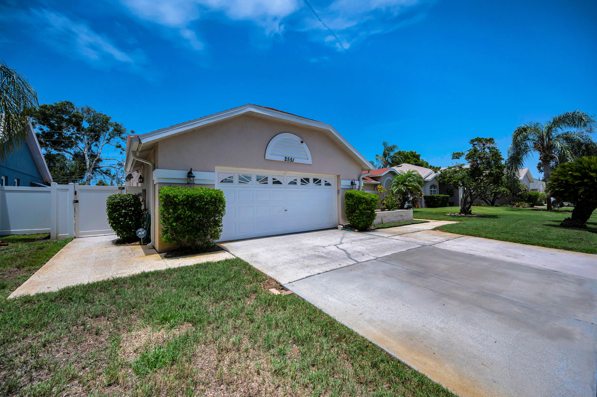 Front Exterior22