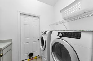 Laundry Room1a