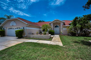 Front Exterior11