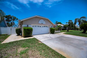 Front Exterior22