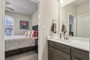 River Ledge-L2702-045.jpg