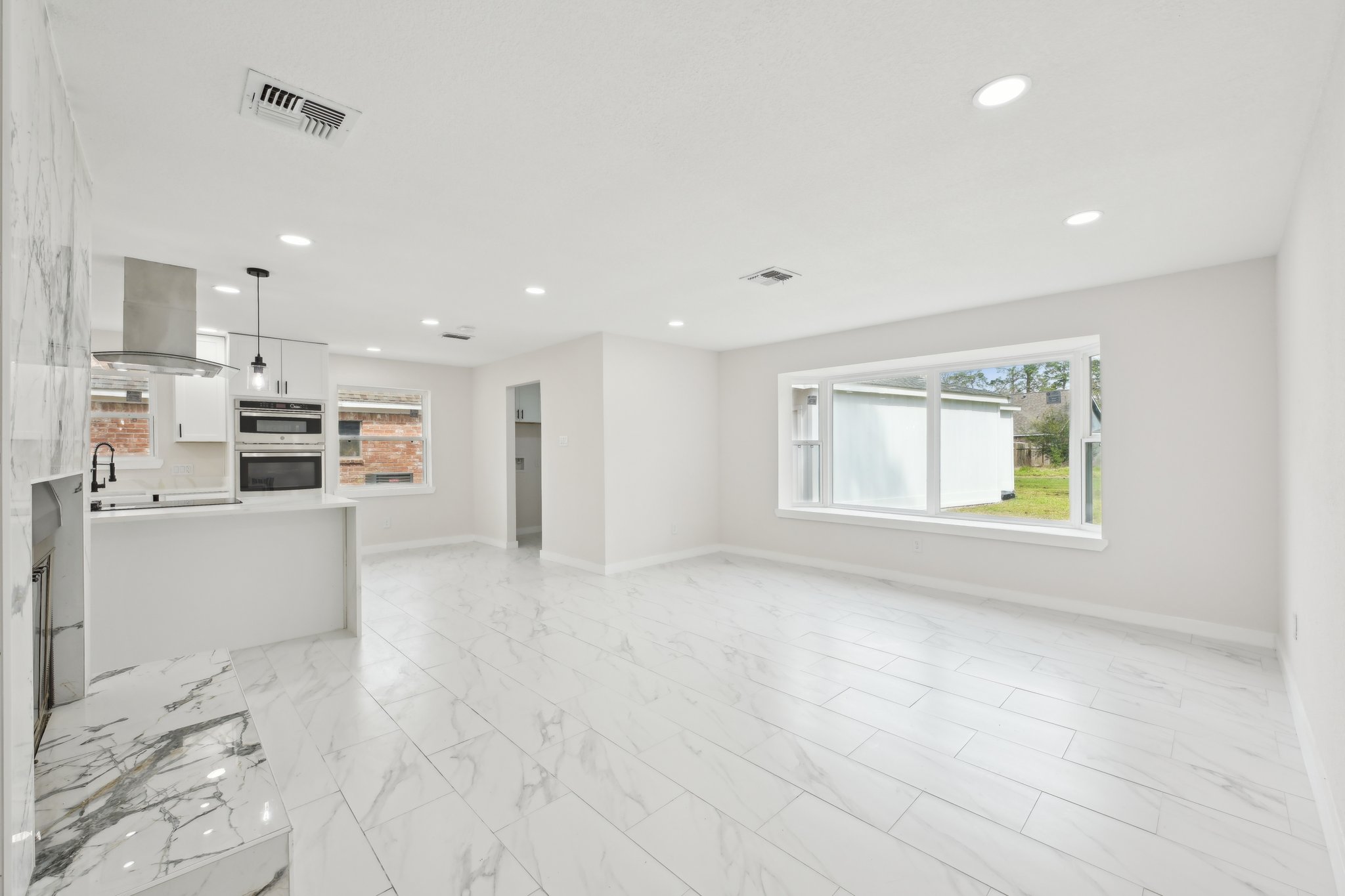 Tuckahoe Ln-016.jpg