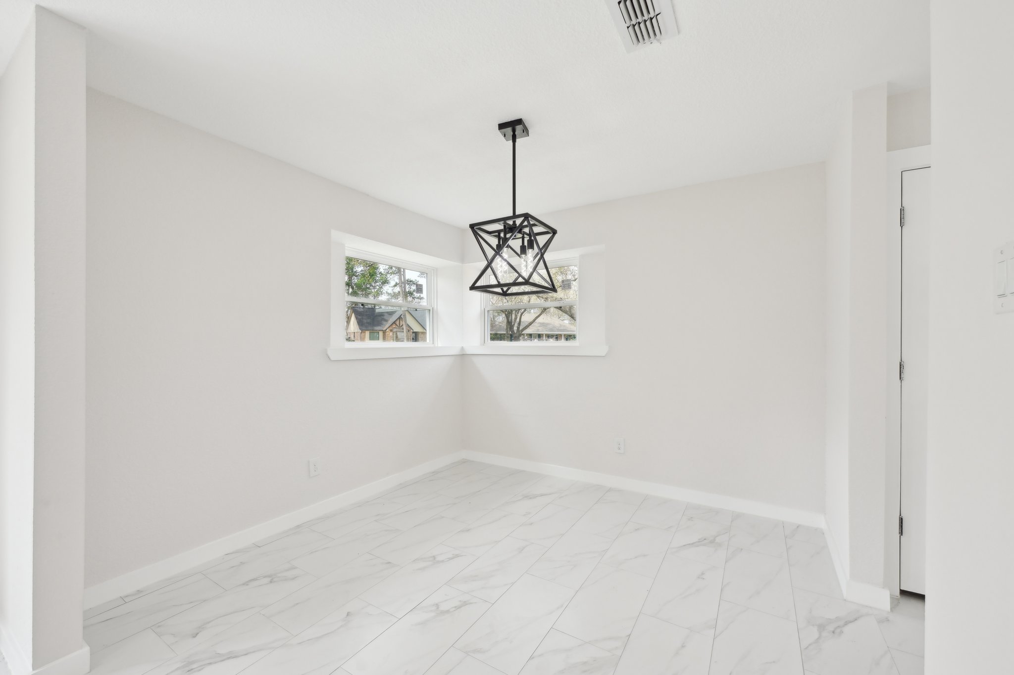 Tuckahoe Ln-027.jpg