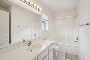 Bayside Pl-S1408-018.jpg