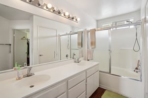 Bayside Pl-S1408-020.jpg