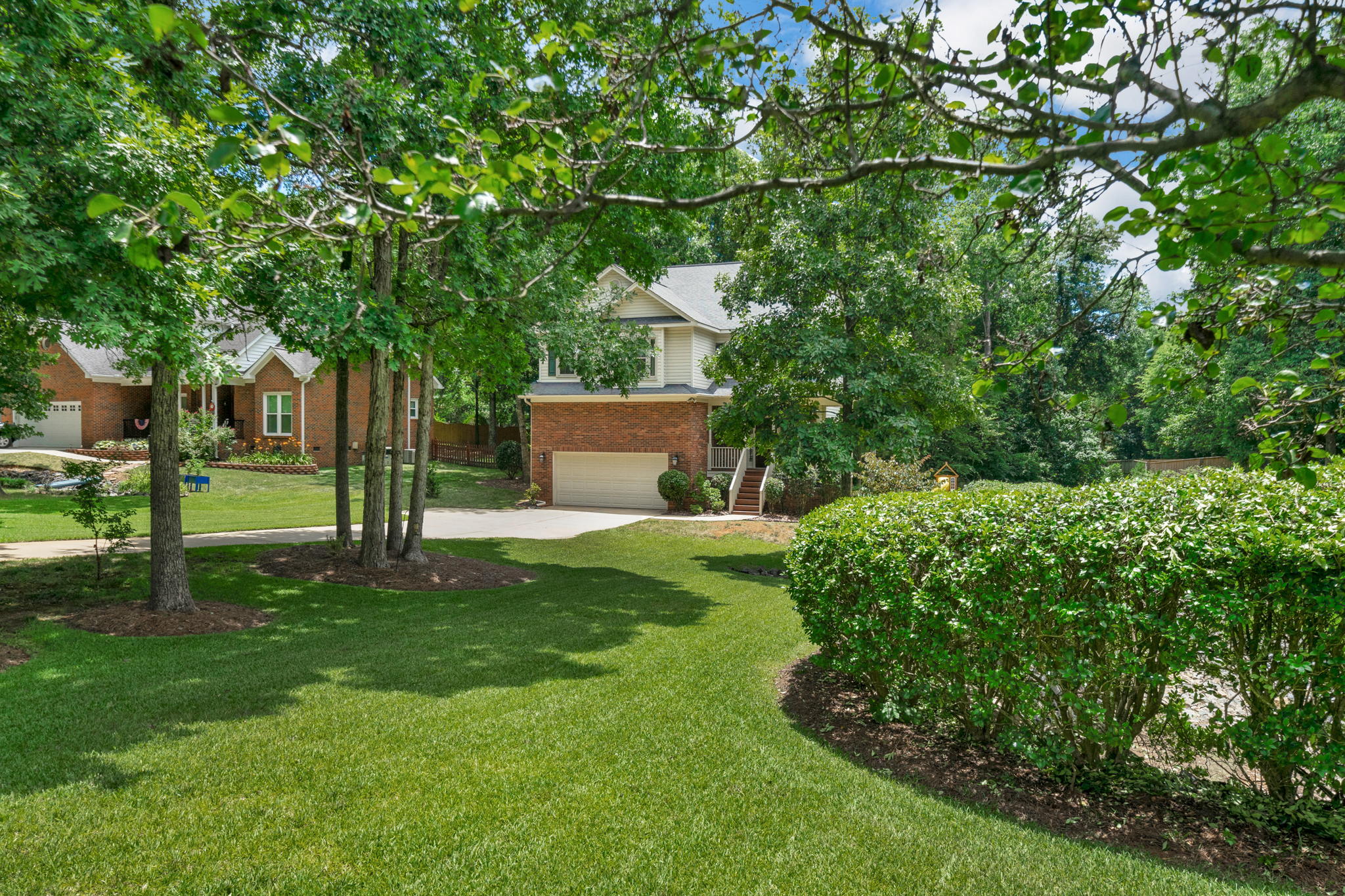 2553 Willowbrook Dr, Matthews, NC 28104 Paul Bosko Photography & Video