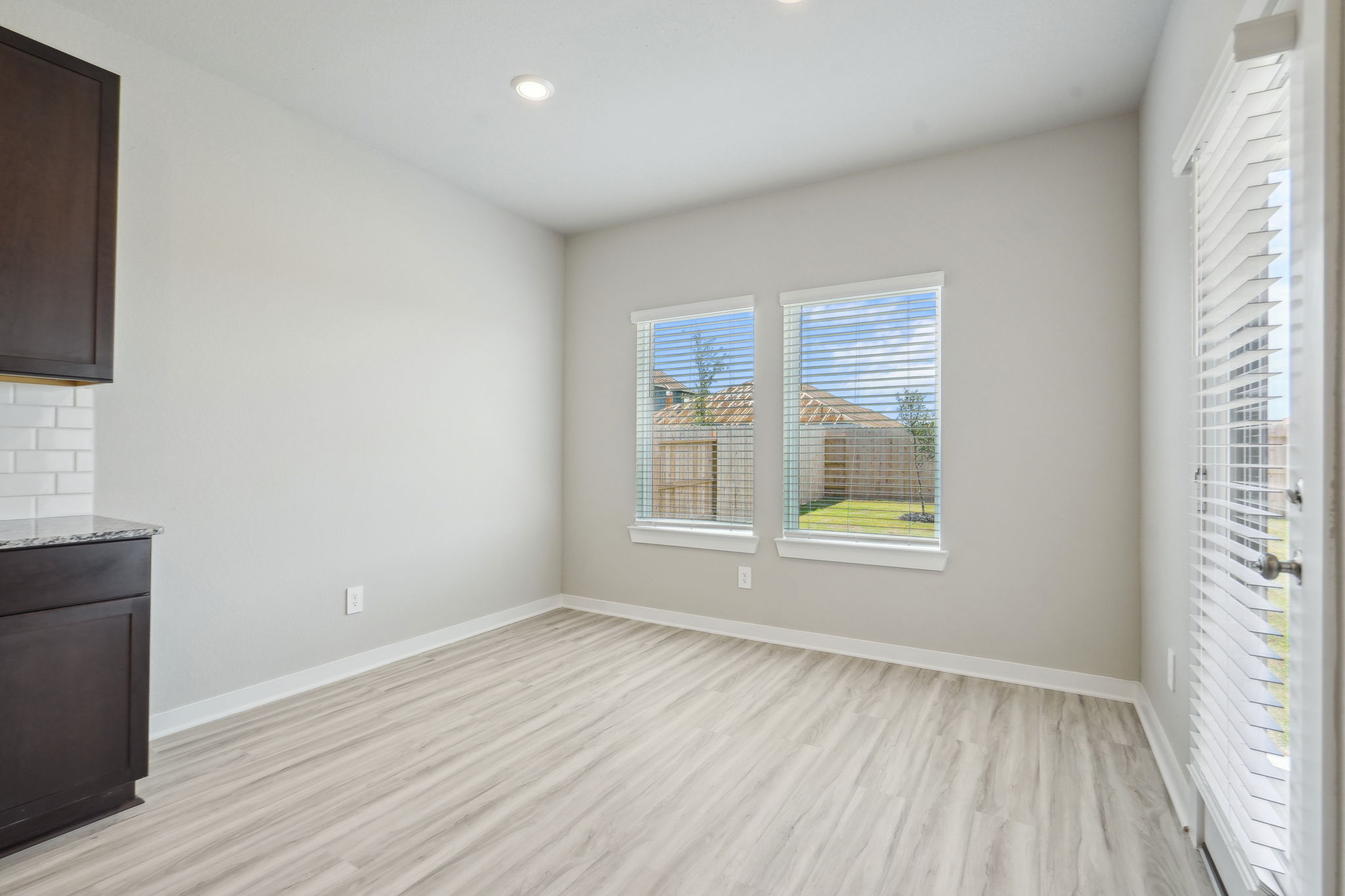 Houston - Southwinds - 2554 Bay Winds Ln Baytown TX 77523 - 012
