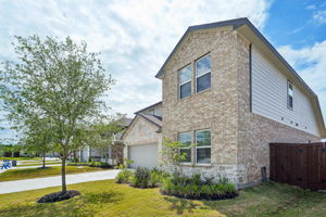Houston - Southwinds - 2554 Bay Winds Ln Baytown TX 77523 - 003