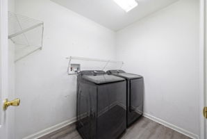  Photo 38