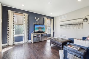E Fair Dr-1405-014.jpg