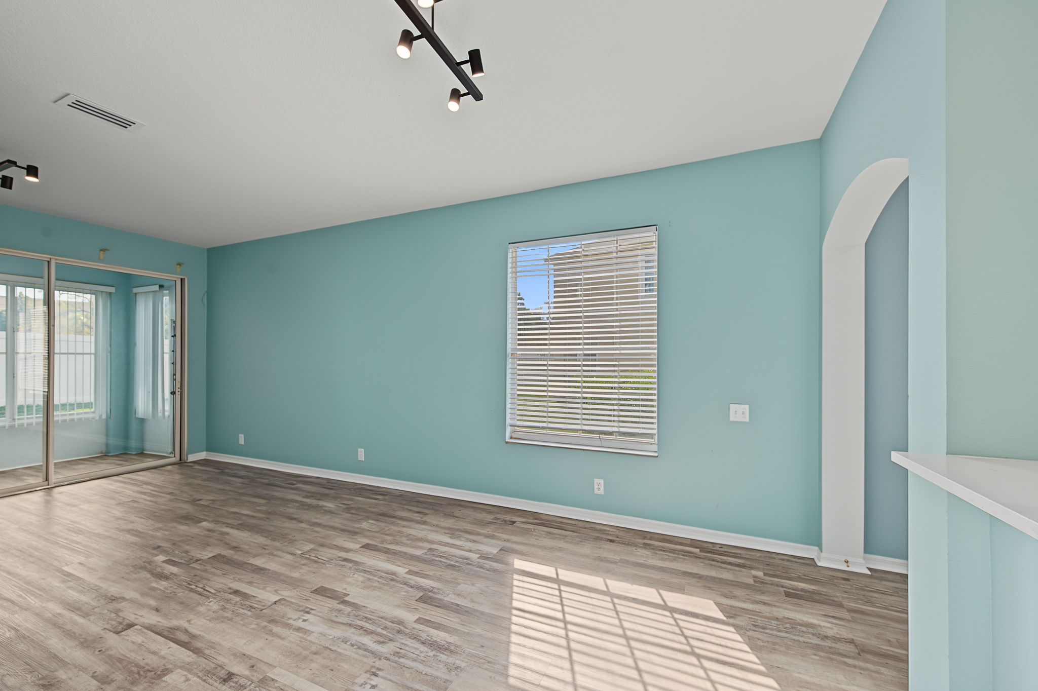 Dining Room2