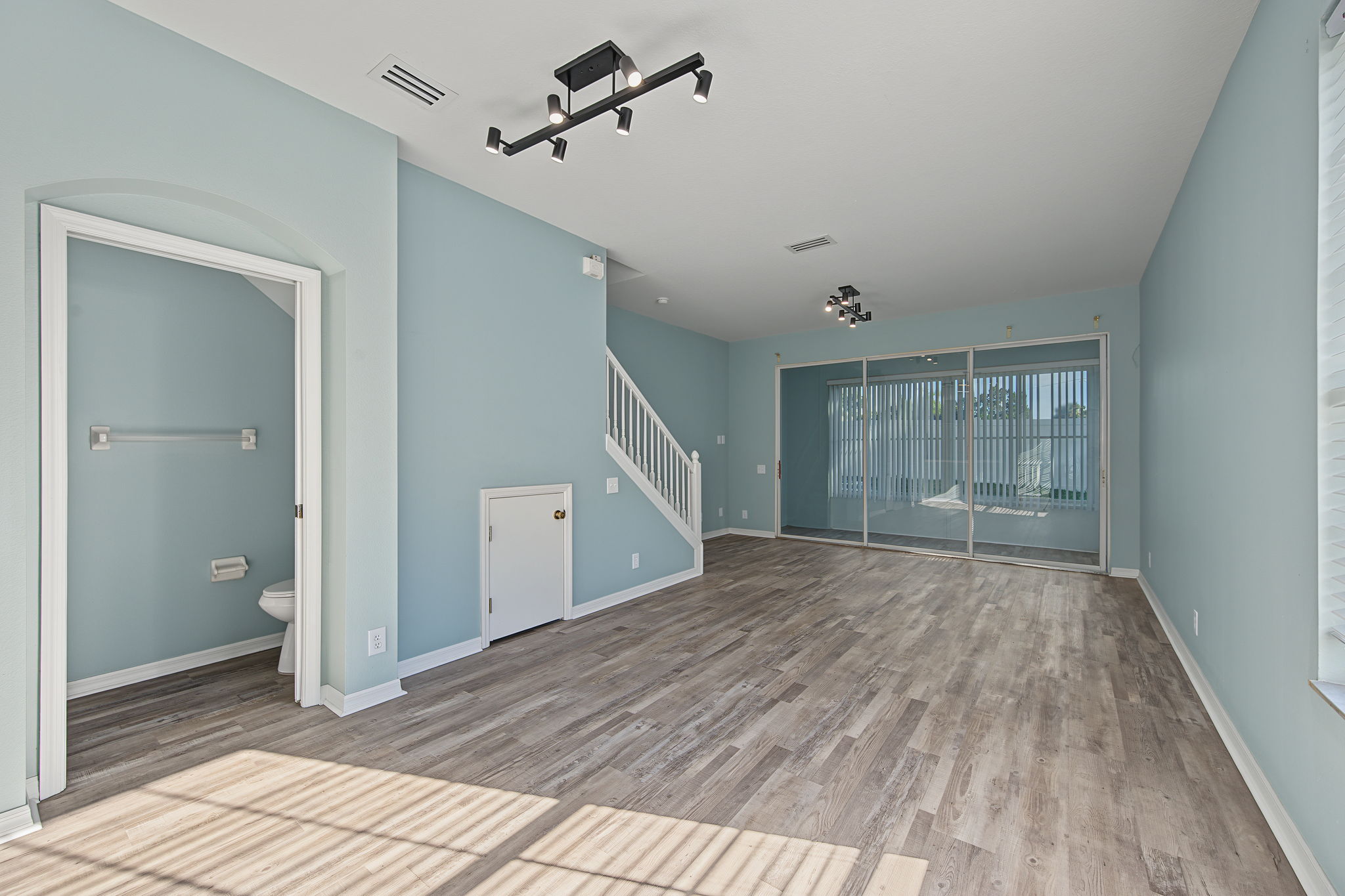 Dining Room3