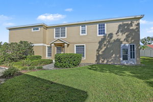 Front Exterior9