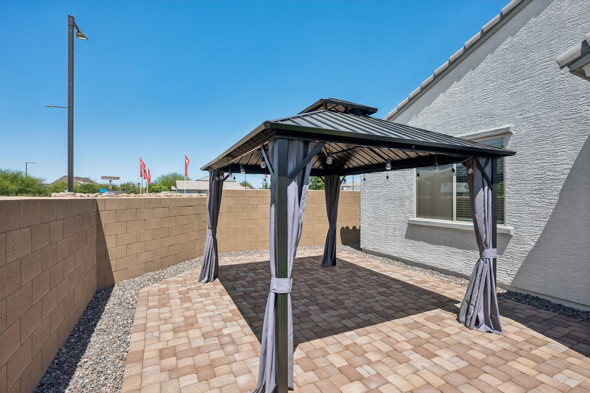 25572 North 142nd Ln - 027.jpg