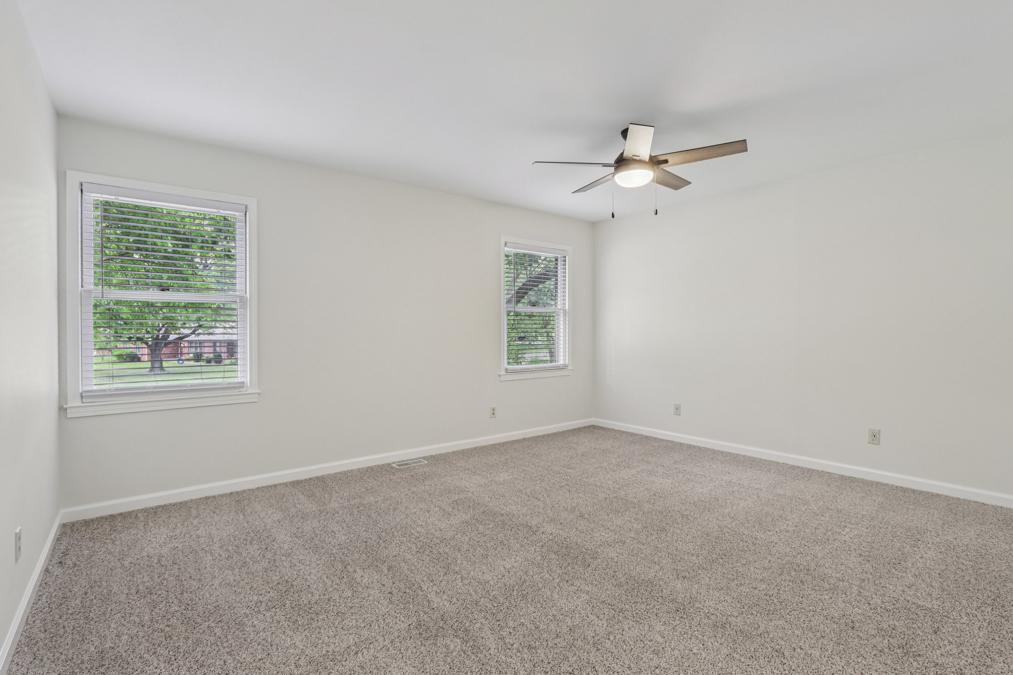 Pleasant Way-S1608-038.jpg