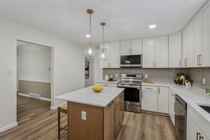 Pleasant Way-S1608-019.jpg