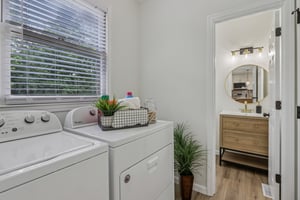 Pleasant Way-S1608-025.jpg