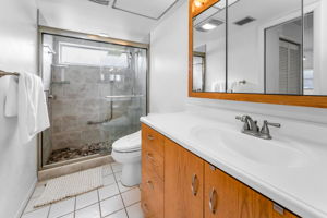 Primary Bathroom1a