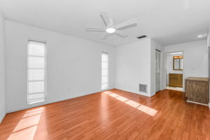 Primary Bedroom1a