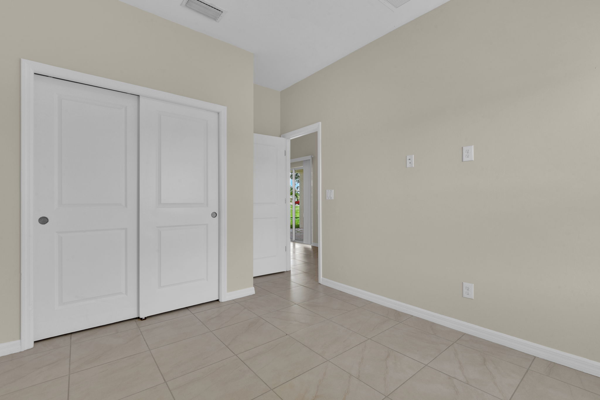 Guest Room 2