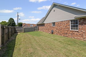  Photo 32