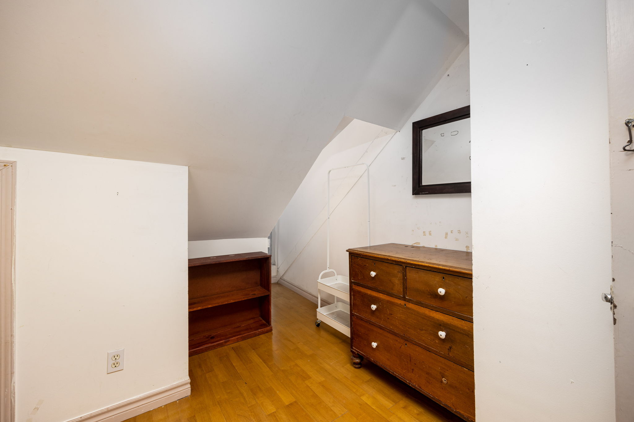 Toronto property showcase — delivered property photograph 17