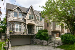 Photo 0
