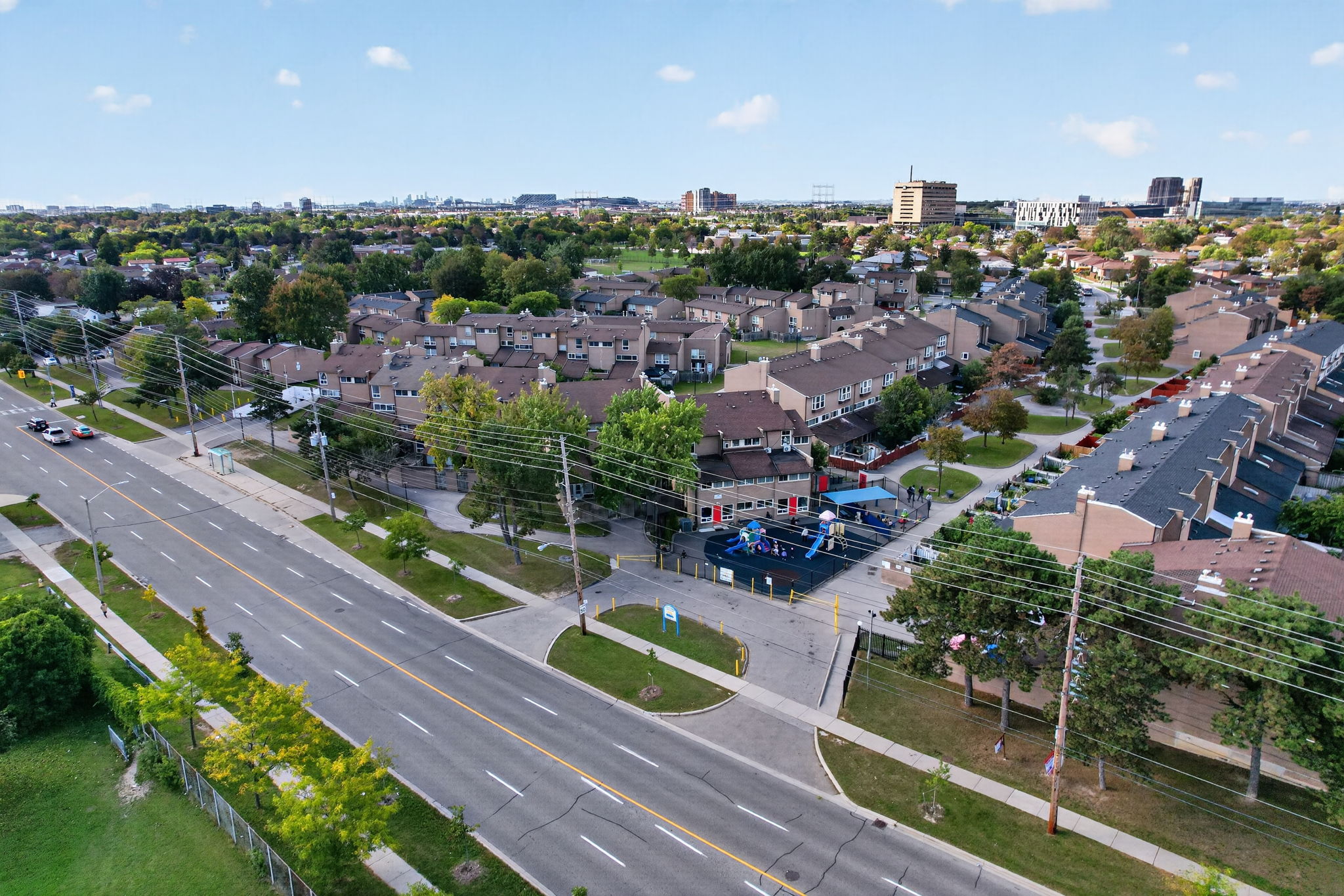 256 John Garland Blvd 119 Toronto, ON M9V 1N8