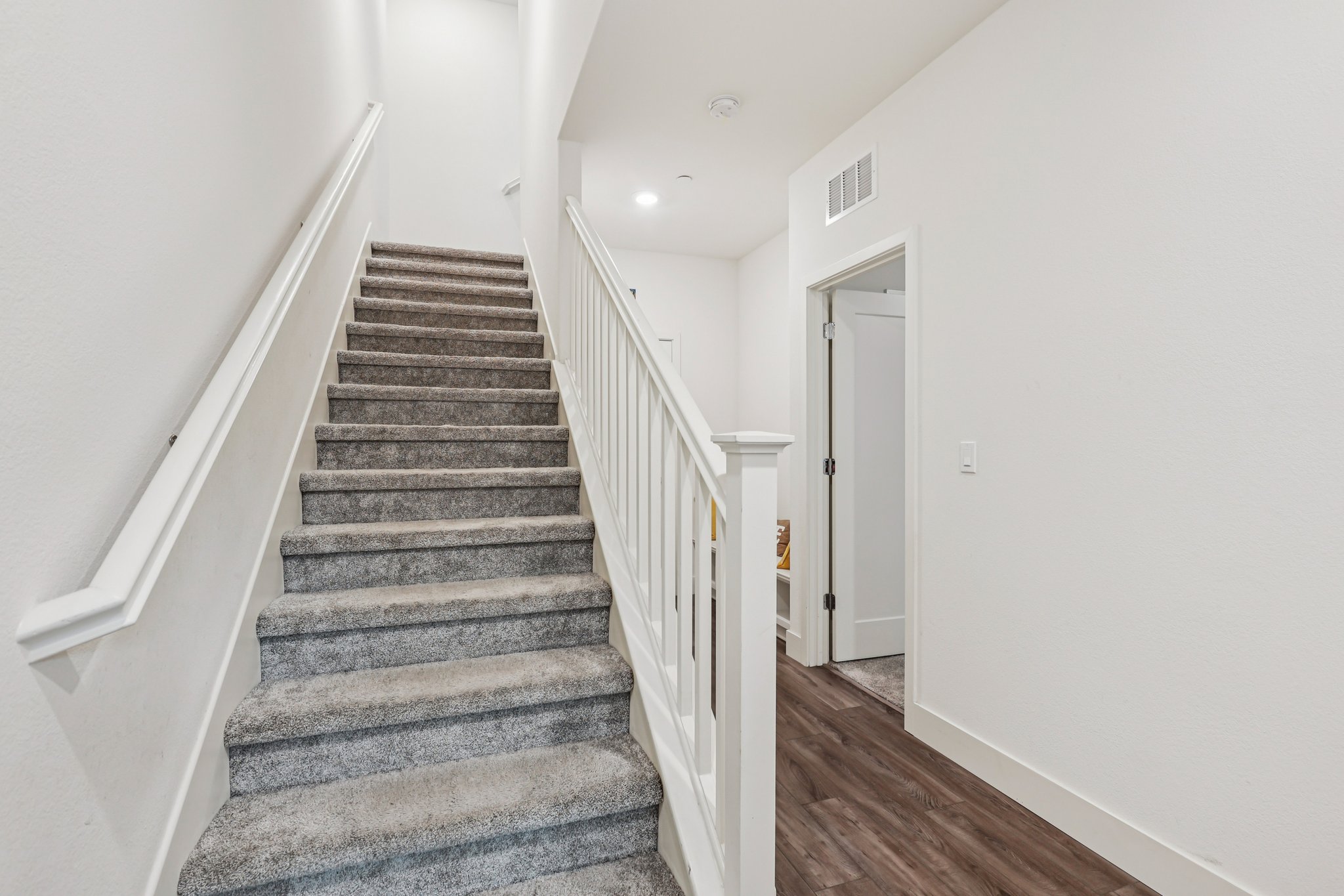 Plum Tree St-S1601-008.jpg