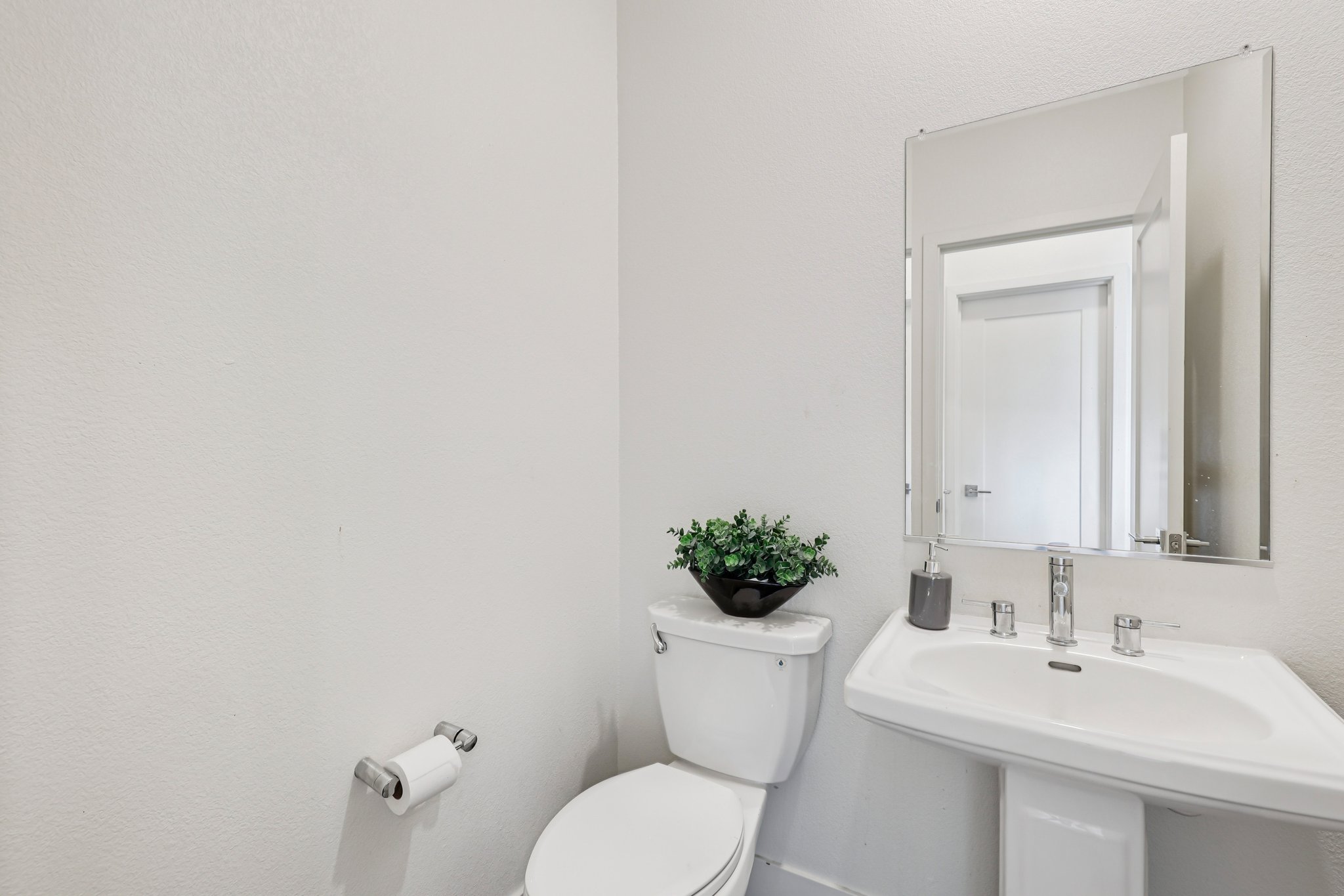 Plum Tree St-S1601-022.jpg