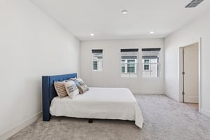 Plum Tree St-S1601-031.jpg