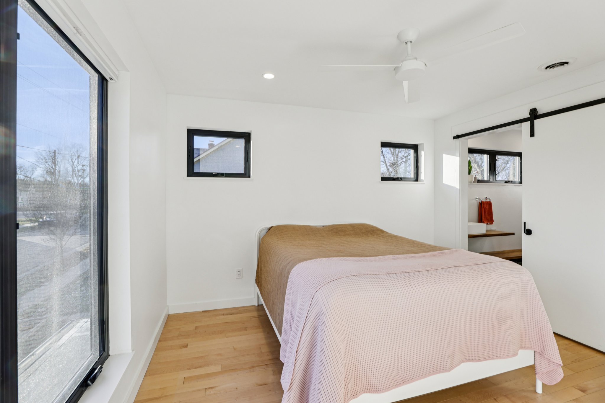 Waubesa St-S2911-023.jpg