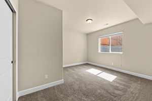  Photo 37