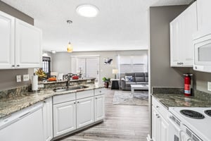 Birch Ave-S0905-018.jpg