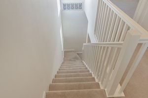 016_2561 Park Blvd N201