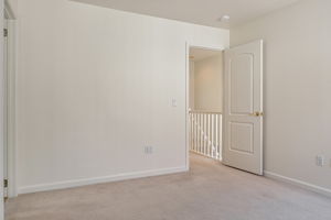 023_2561 Park Blvd N201