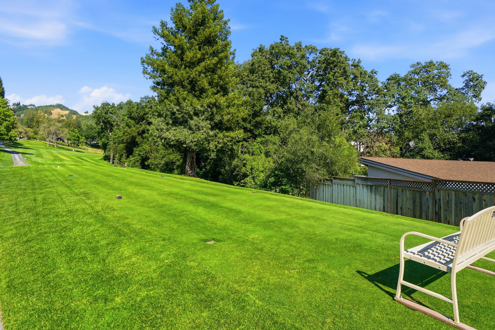 088_F8_2561 Rolling Hills Ct