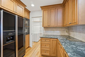 022_F8_2561 Rolling Hills Ct