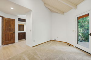 036_F8_2561 Rolling Hills Ct