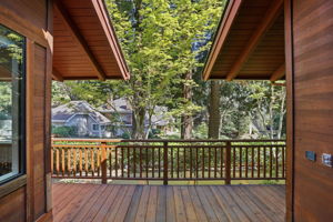 066_F8_2561 Rolling Hills Ct