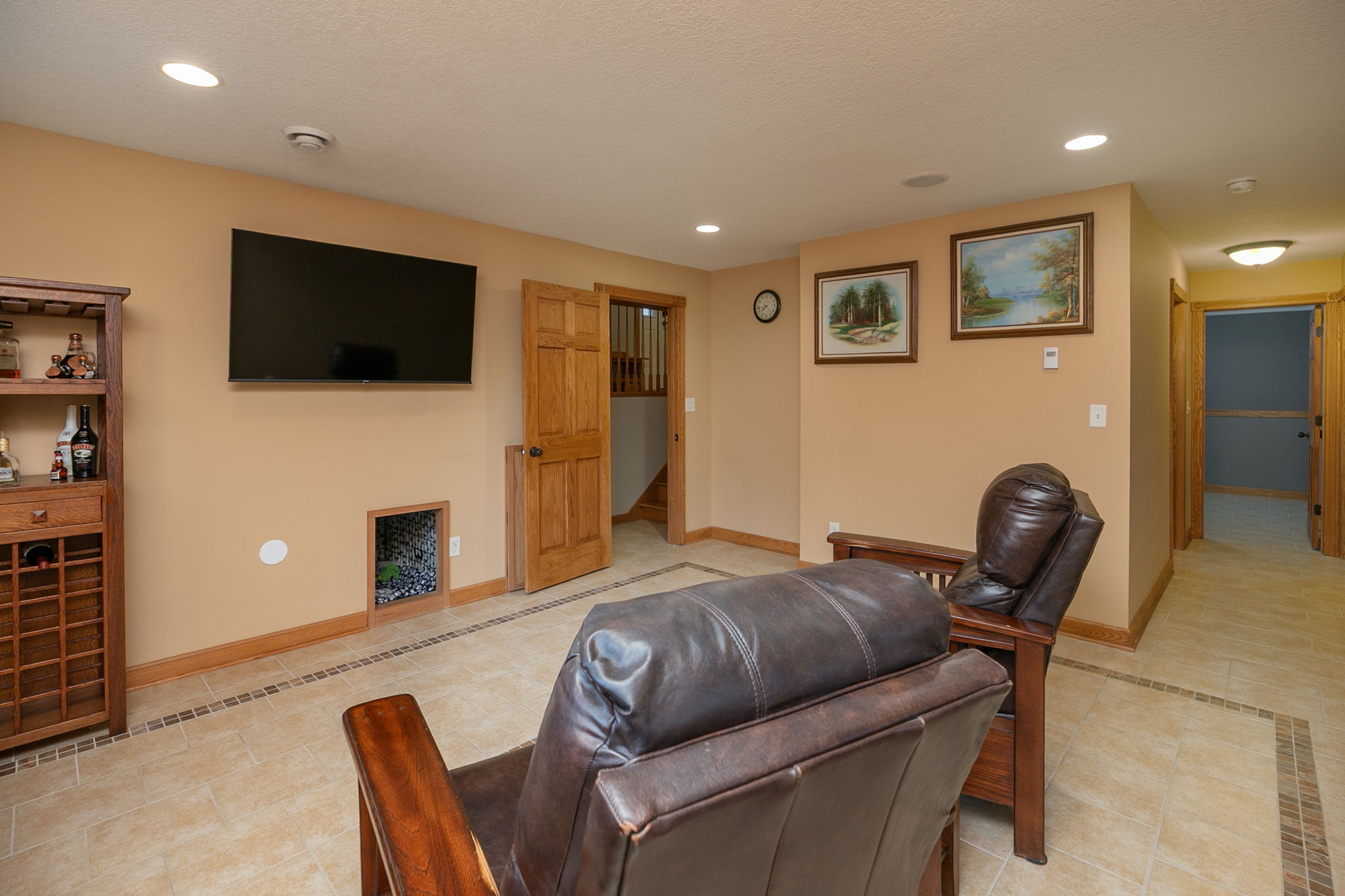 22-Family Room