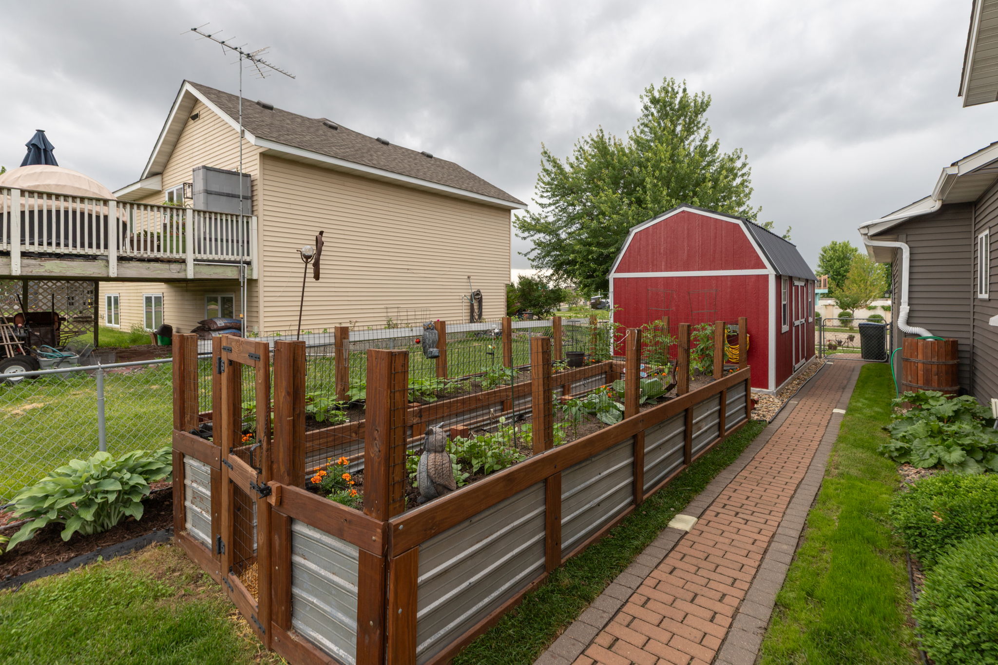 44-Raised Flower Beds