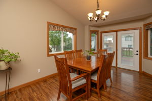 08-Dining Room