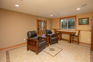 23-Family Room